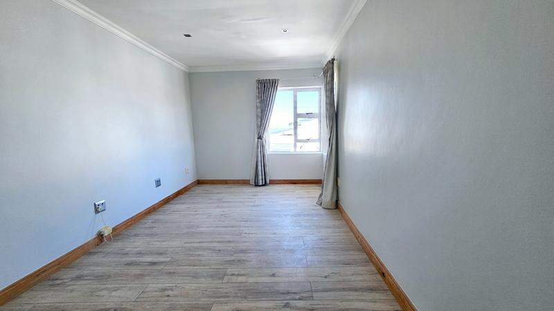 3 Bedroom Property for Sale in Dana Bay Western Cape